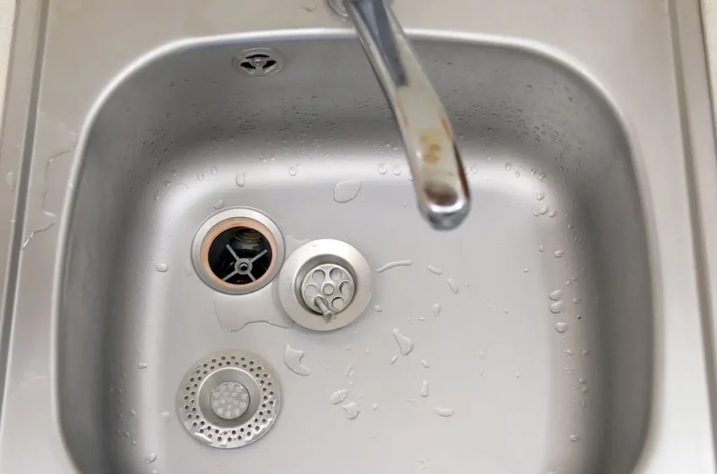 Küchenabfluss stinkt